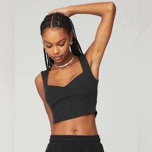 alo yoga | Ribbed Sweetheart Short Sleeve